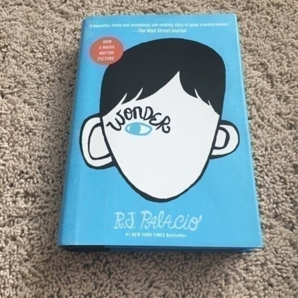 Wonder Hardcover book bundle - Picture 10 of 14